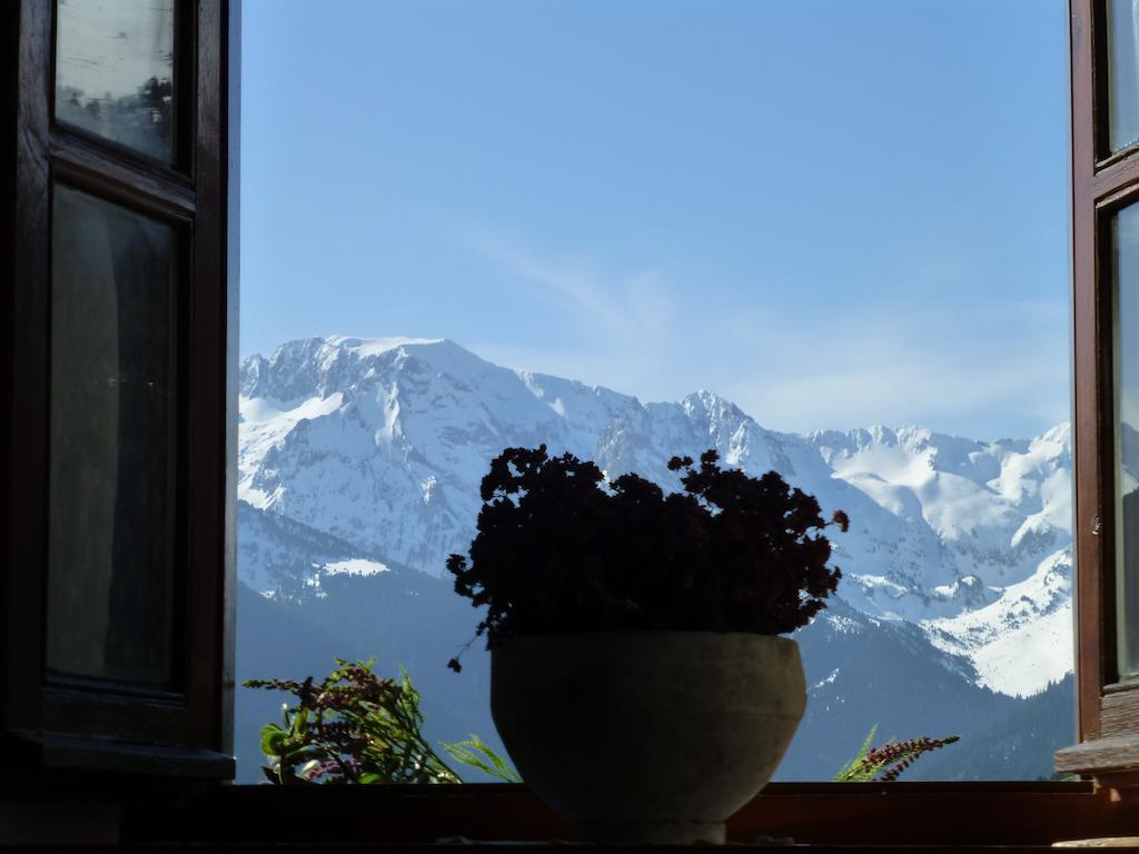 ホテル Casa Puig Montcorbau エクステリア 写真