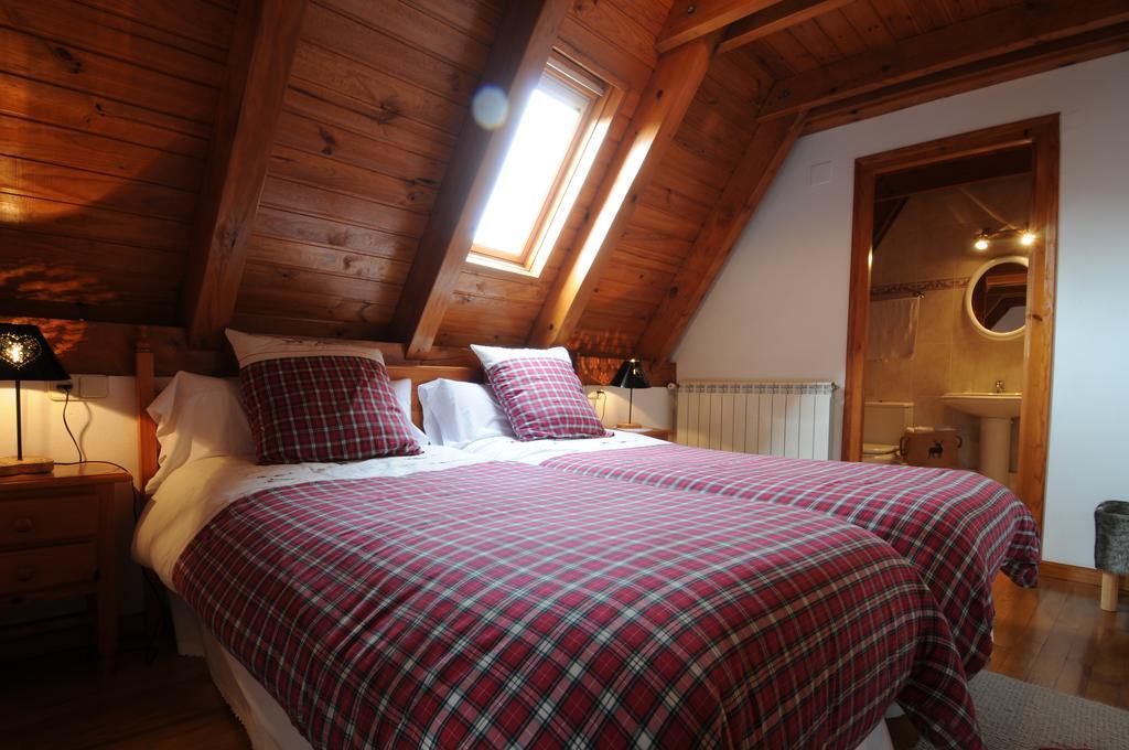 ホテル Casa Puig Montcorbau エクステリア 写真